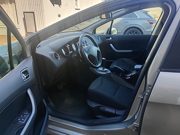 Peugeot 308 11 of 20