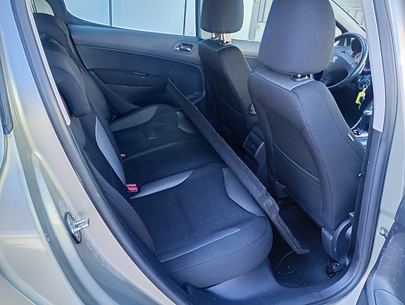 Peugeot 308 19 of 20