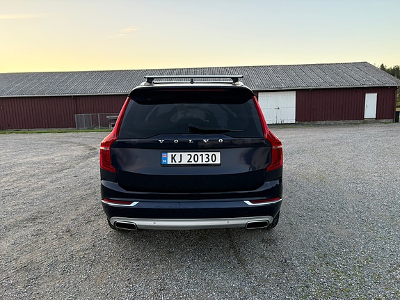 Volvo XC90 6 of 20