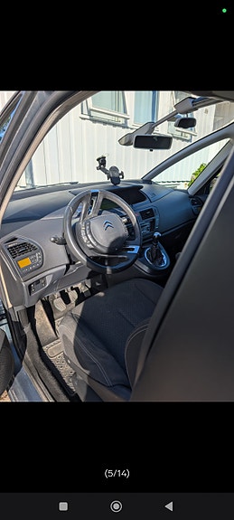 Citroen Grand C4 Picasso 9 of 15