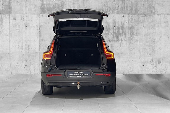 Volvo XC40 20 of 30