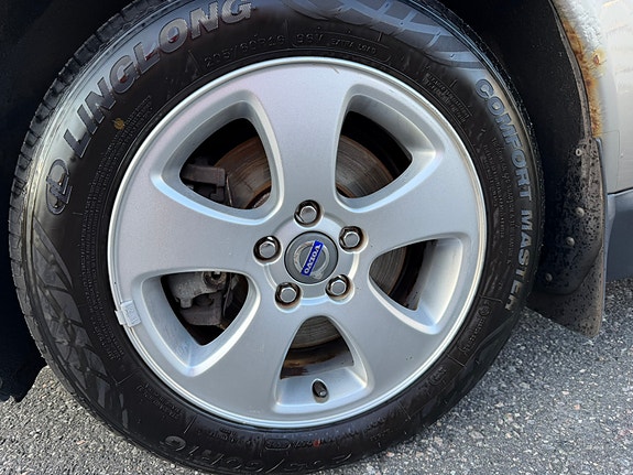 Volvo V70 17 of 22