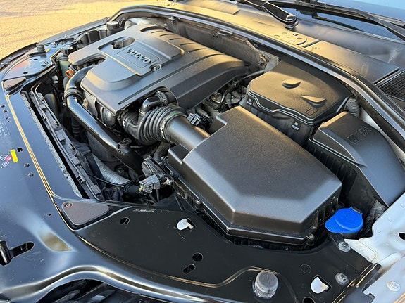 Volvo V70 16 of 22
