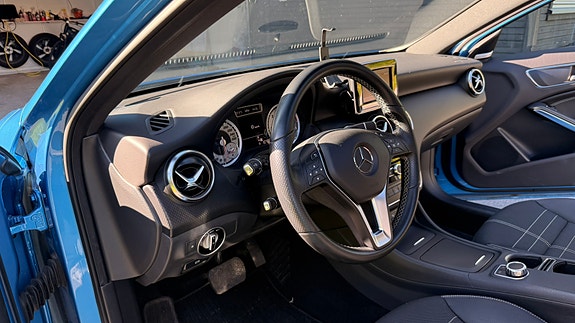 Mercedes-Benz A180 d 7 of 15