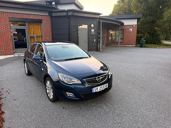Opel Astra 25 of 28
