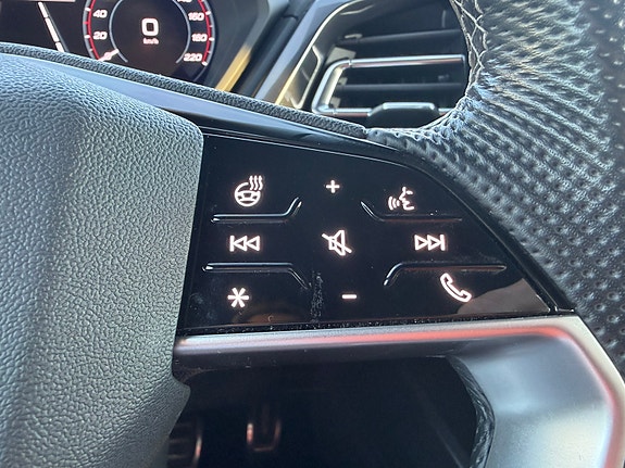 Audi Q4 e-tron 18 of 23