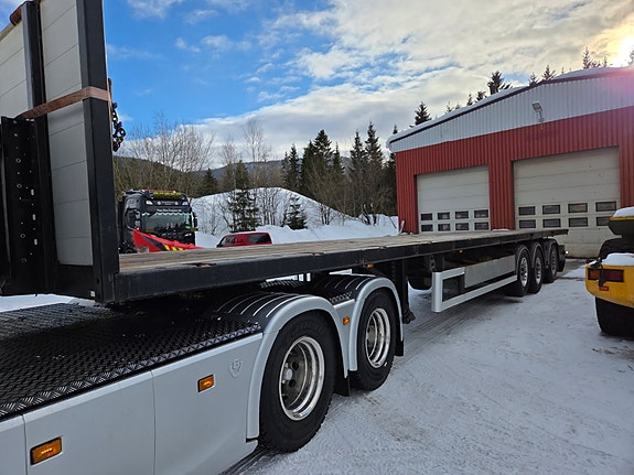 Andre F.A.G SPR45/L13,6 rettsemi med containerlås 5 of 5