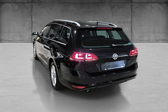 Volkswagen Golf VII 5 of 20