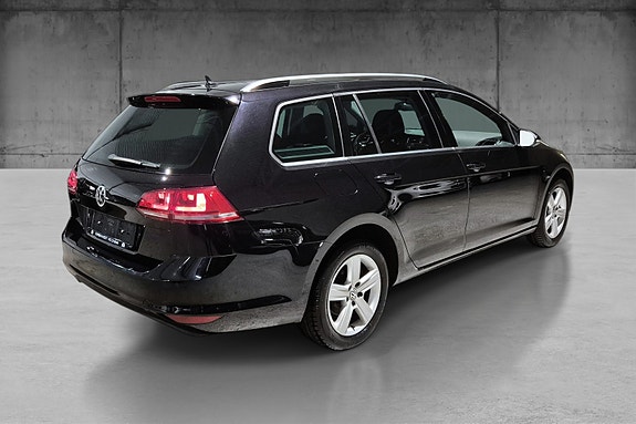 Volkswagen Golf VII 4 of 20