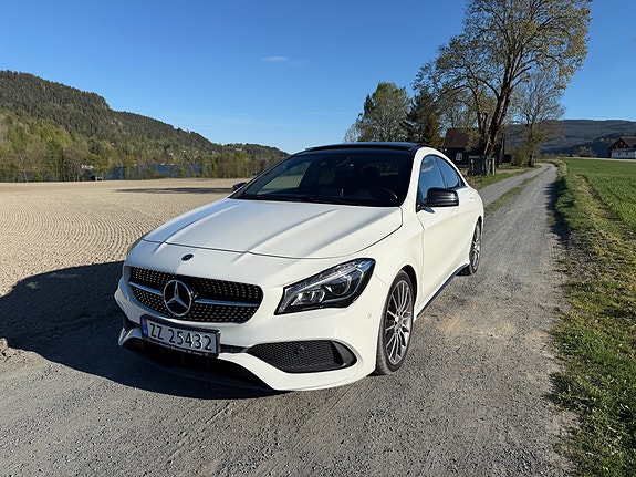Mercedes-Benz CLA220 d 4 of 14