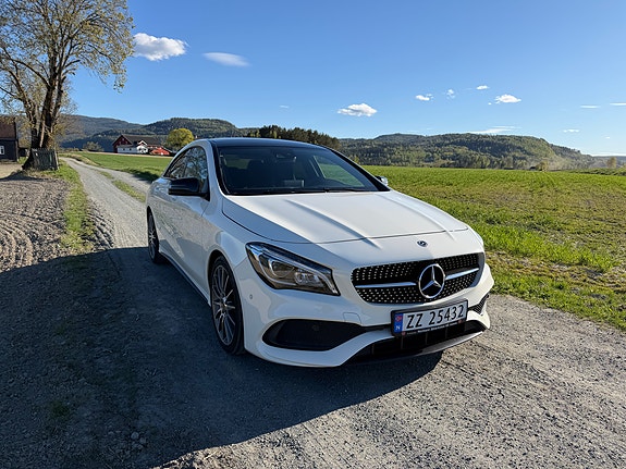 Mercedes-Benz CLA220 d 3 of 14