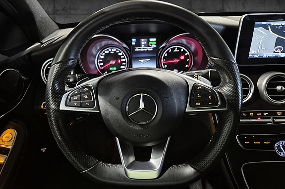 Mercedes-Benz 19 of 22