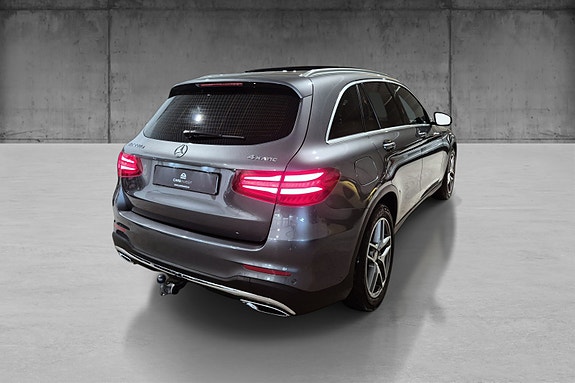 Mercedes-Benz GLC220 d 4 of 17