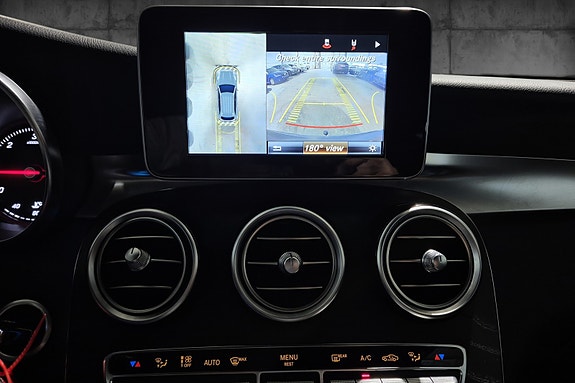 Mercedes-Benz GLC220 d 16 of 17