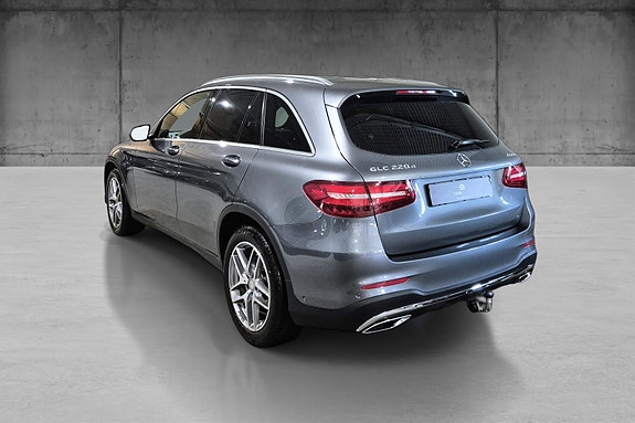 Mercedes-Benz GLC220 d 3 of 17