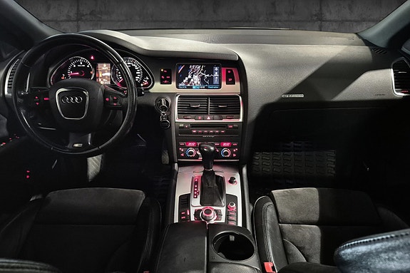Audi Q7 14 of 22