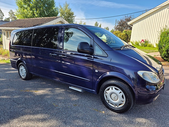 Mercedes-Benz Vito 111 2 of 16