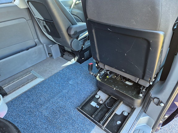 Mercedes-Benz Vito 111 10 of 16