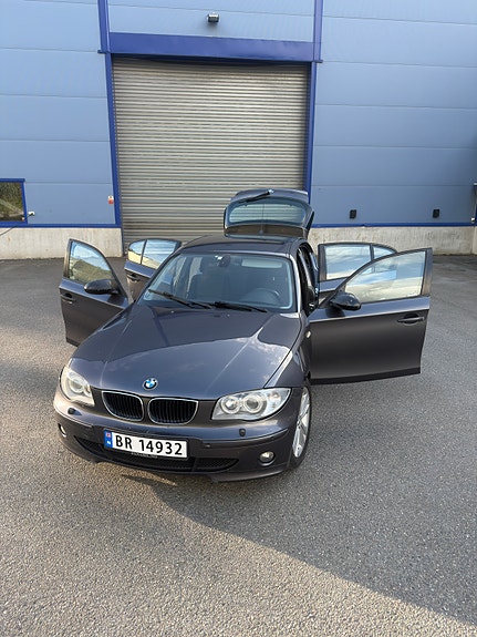 BMW 120d 5 of 29
