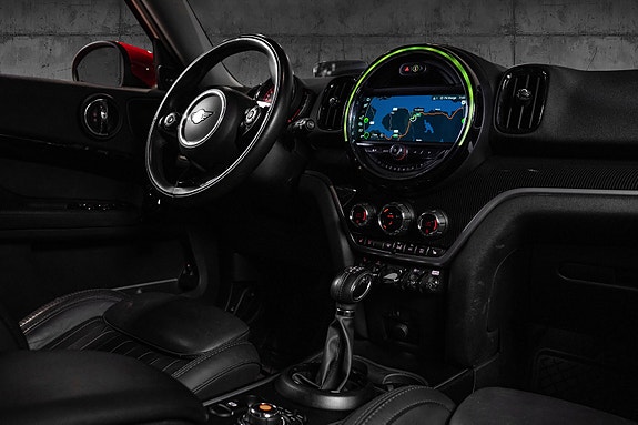 MINI Countryman Cooper SE 18 of 30