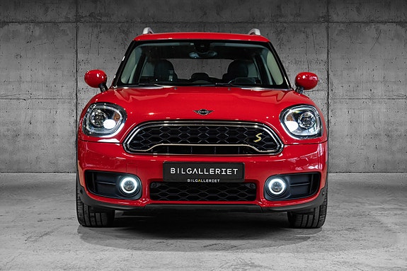 MINI Countryman Cooper SE 2 of 30