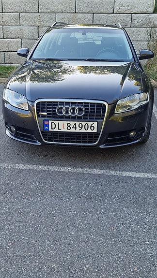 Audi A4 2 of 22