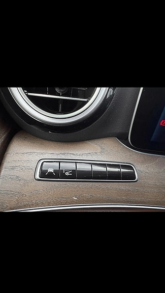 Mercedes-Benz E220 d 13 of 30