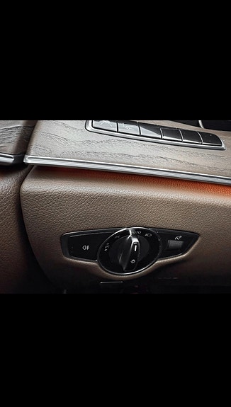 Mercedes-Benz E220 d 12 of 30