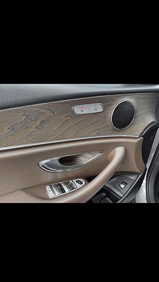 Mercedes-Benz E220 d 11 of 30