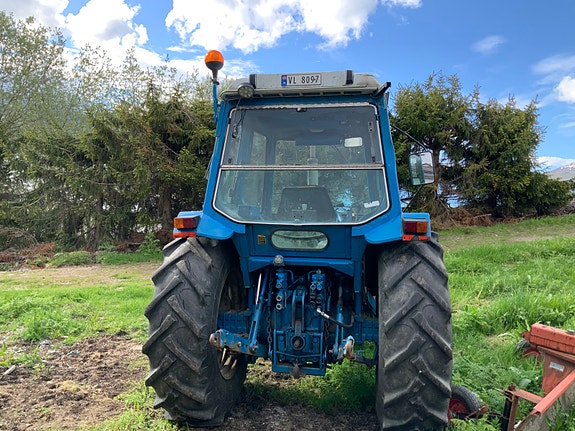 Ford 6610 2 of 5