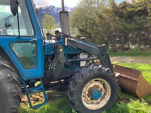 Ford 6610 4 of 5
