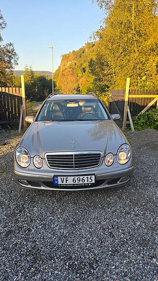 Mercedes-Benz E220 d 10 of 24