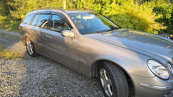 Mercedes-Benz E220 d 9 of 24