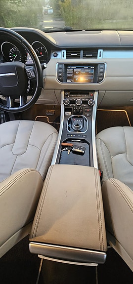Land Rover Range Rover 20 of 30