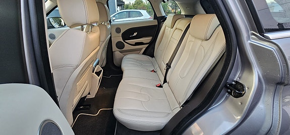 Land Rover Range Rover 24 of 30