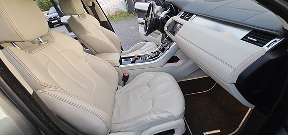 Land Rover Range Rover 22 of 30
