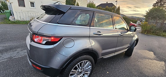 Land Rover Range Rover 9 of 30
