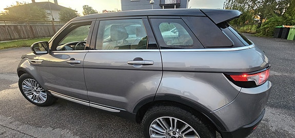 Land Rover Range Rover 13 of 30