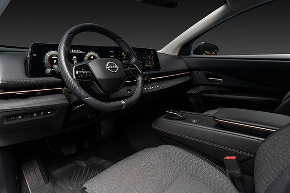 Nissan Ariya 23 of 30