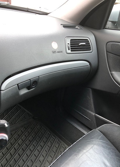Volvo V70 9 of 17