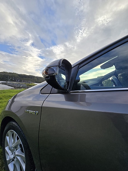 Toyota Auris 28 of 29