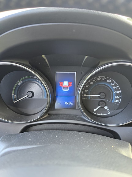 Toyota Auris 17 of 29