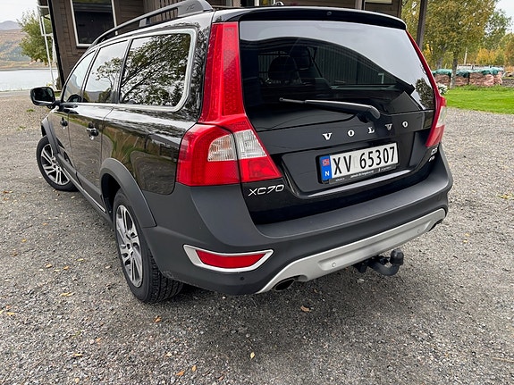 Volvo XC70 5 of 27