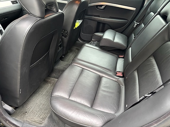 Volvo XC70 7 of 27