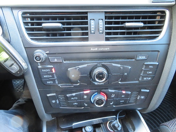 Audi A4 allroad 11 of 17