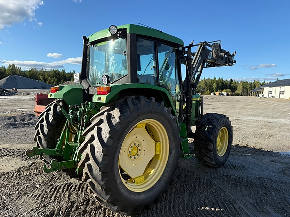 John Deere 6310 5 of 20
