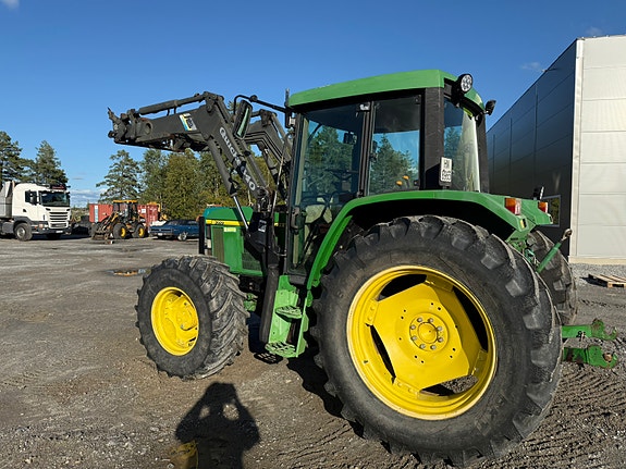 John Deere 6310 3 of 20