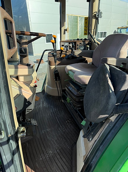 John Deere 6310 15 of 20