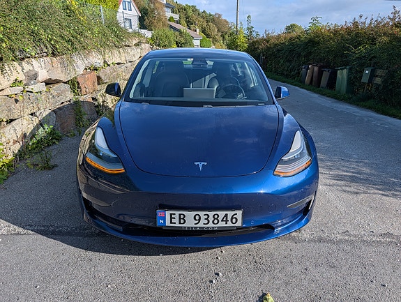 Tesla Model 3 3 of 30