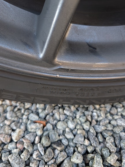 Tesla Model 3 29 of 30